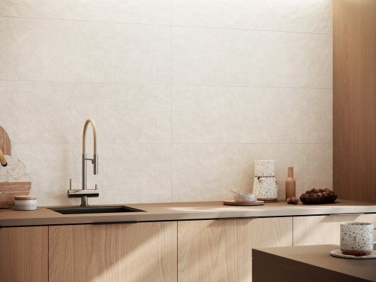 AMB_FRESCO_MARFIL_31X1000_COCINA